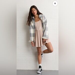 American Eagle Outfitters Gray and Cream Plaid Shirt